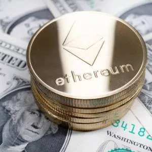 Ethereum Surpasses Bitcoin by Over 300% in Holder Count, Hinting at Potential Price Momentum