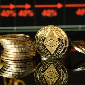 Ethereum’s Network Activity Signals Renewed Strength Amid Price Consolidation