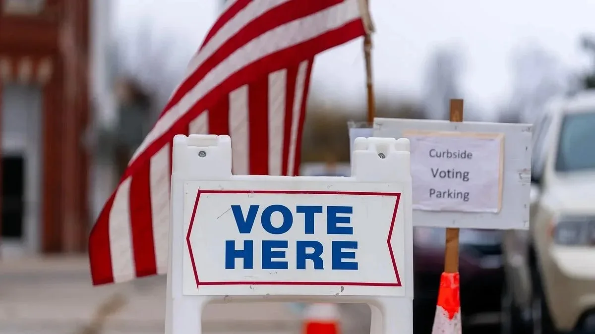 Ex-Governor Walker Joins Push to Move Wisconsin Elections to November