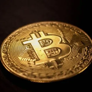 Expert Reaffirms Bitcoin’s Four-Year Cycle Amid Market Shifts