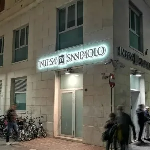 Italy’s Largest Bank Doubles Crypto Holdings, Signaling Growing Institutional Interest