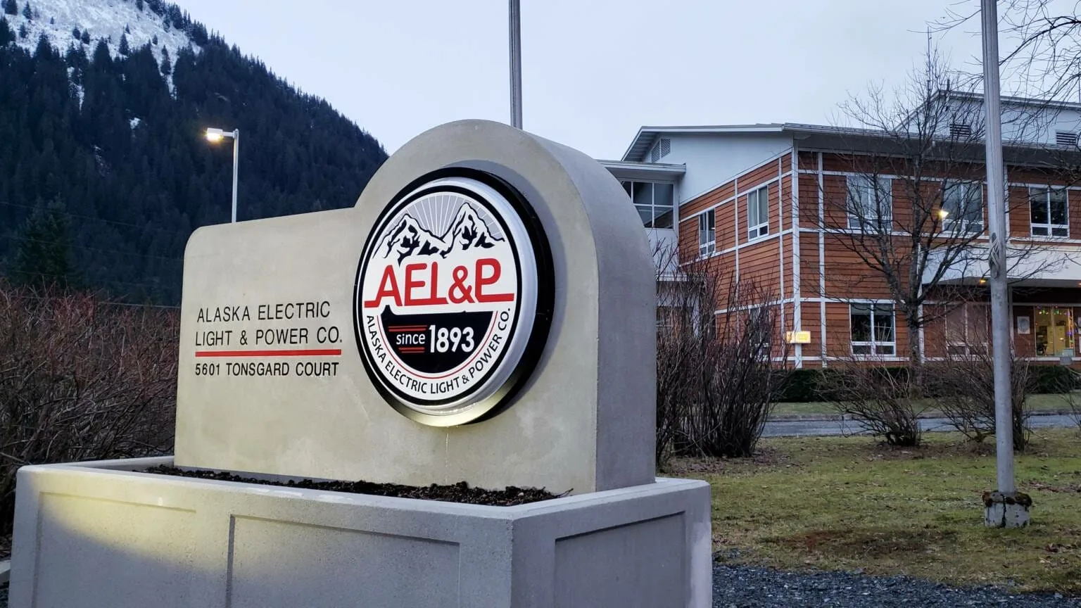 Juneau Faces Electricity Rate Hike Amid Infrastructure Upgrades and Inflation