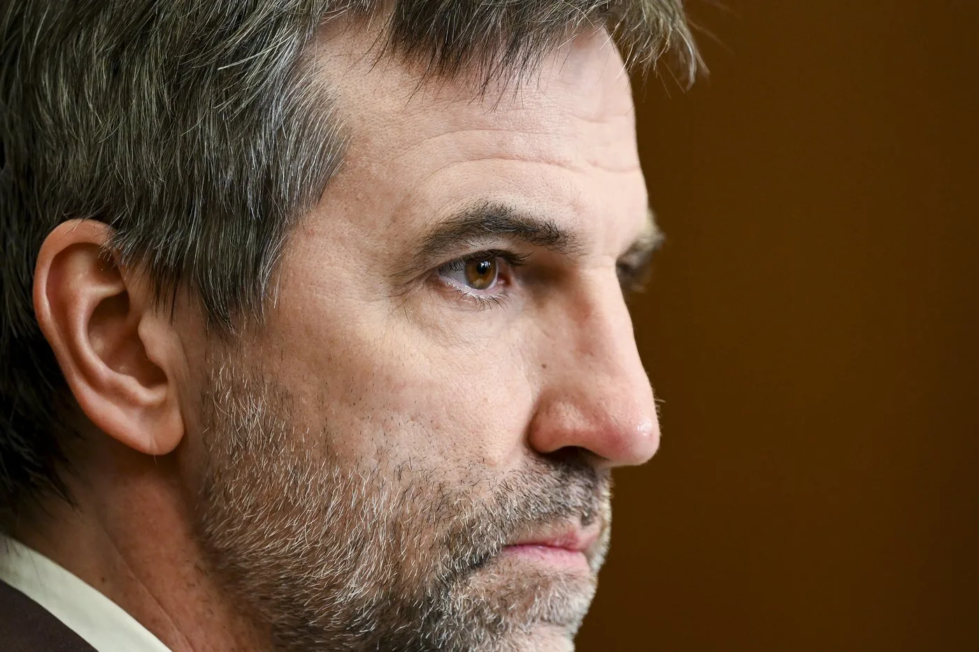 Key Liberal Climate Advocate to Resign Amid Shifts in Government Environmental Policies