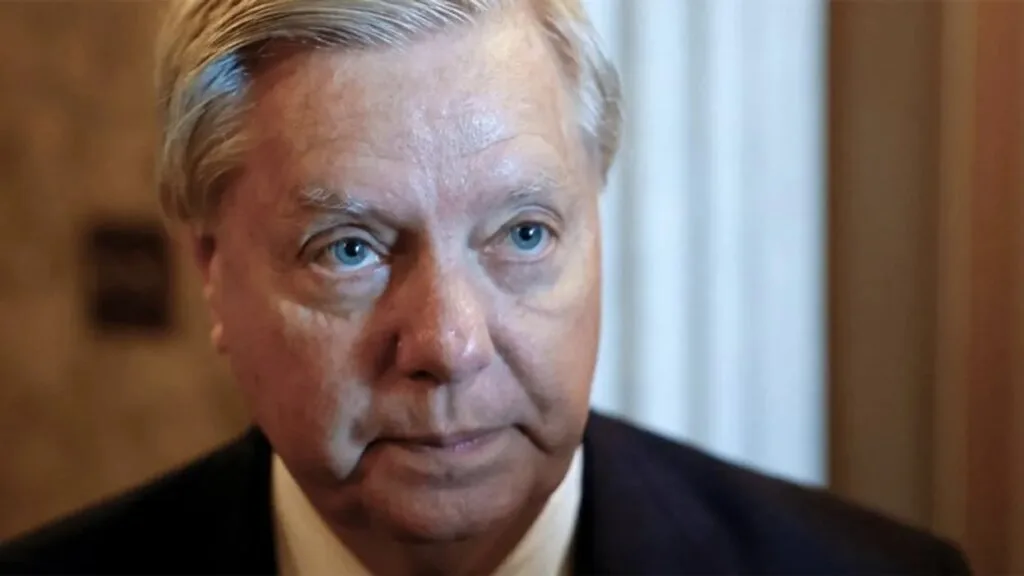 Lindsey Graham Urges Trump to Reject Key Iranian Ceasefire Demand, Jeopardizing Nuclear Deal