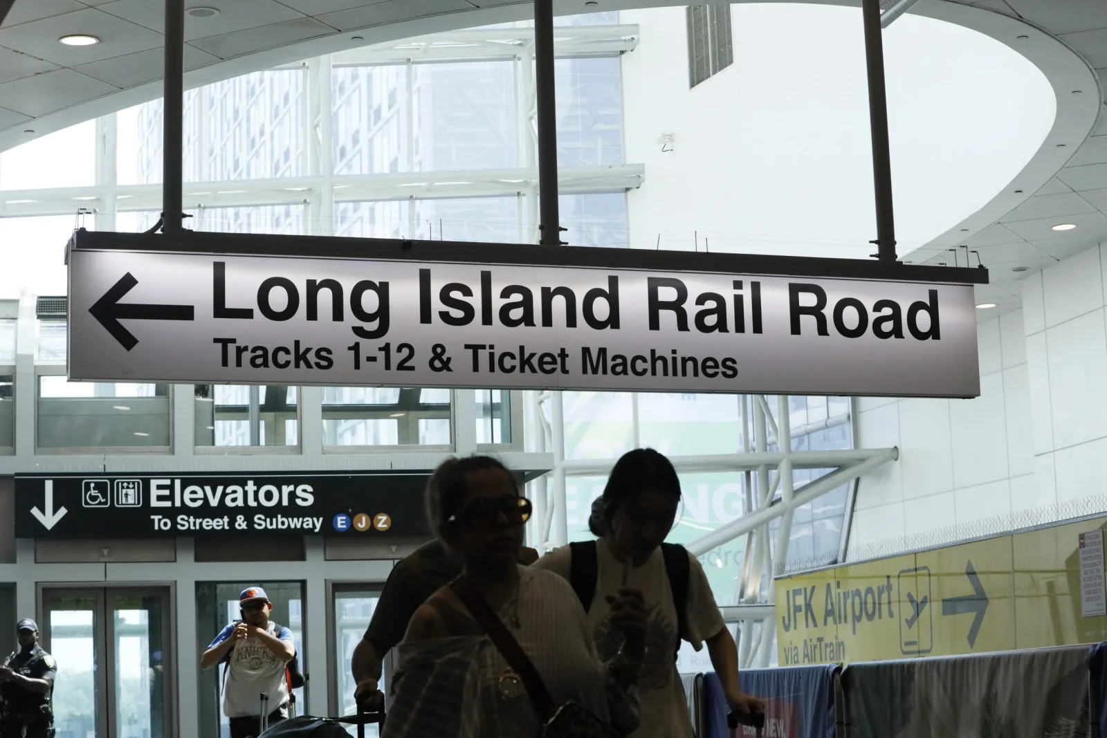 Long Island Rail Road Service Resumes After Unions and MTA Reach Labor Agreement