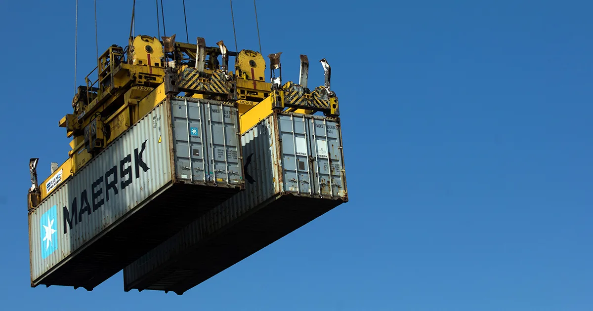 Maersk Plans to Fully Pass Rising Oil Costs to Customers Amid Iran Conflict