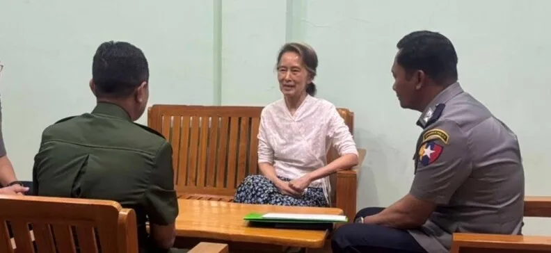 Myanmar Transfers Suu Kyi to House Arrest as Military Seeks Diplomatic Rehabilitation