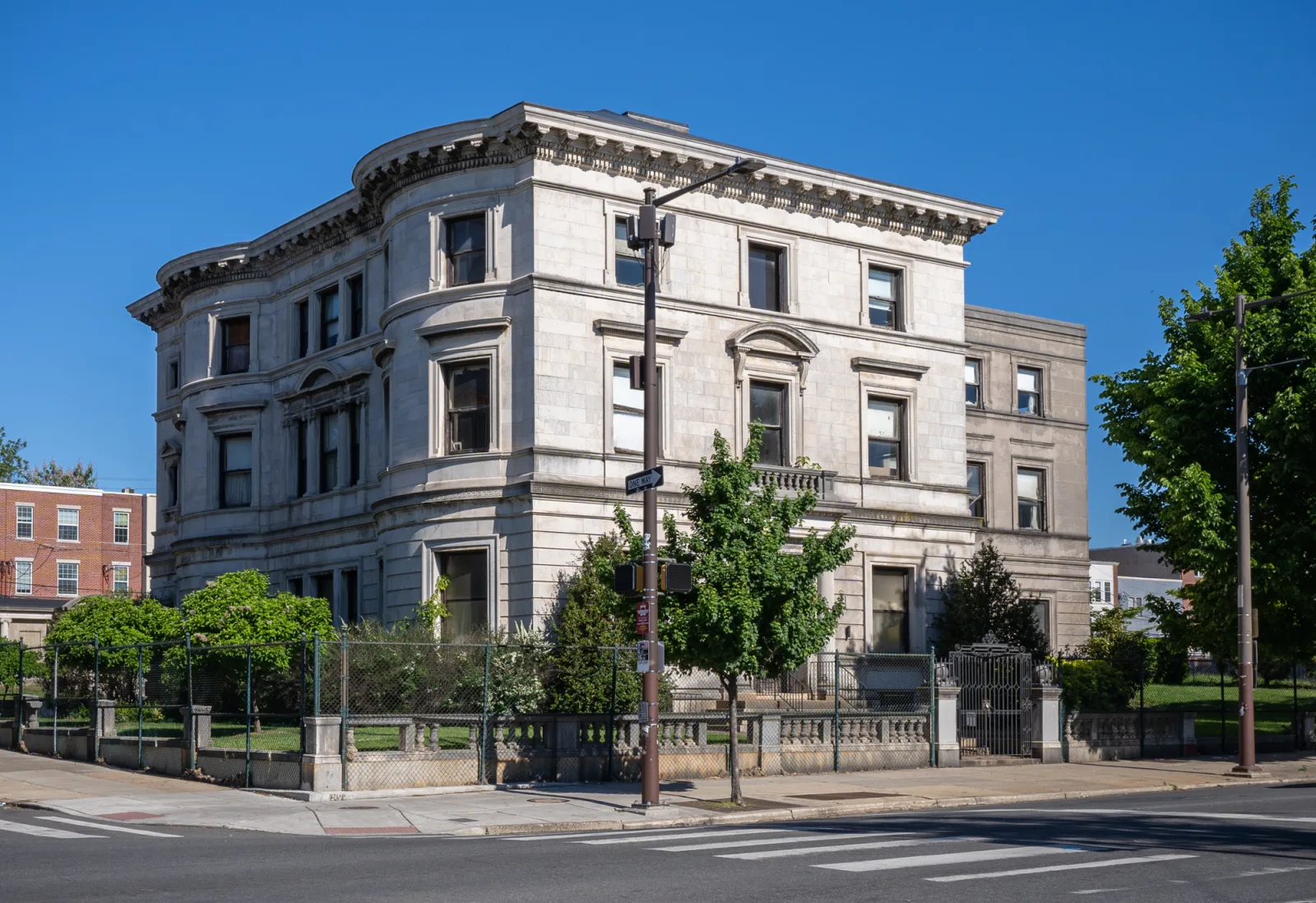 Philadelphia Advances Restoration of Historic Burk Mansion and Approves New Development on Spring Garden