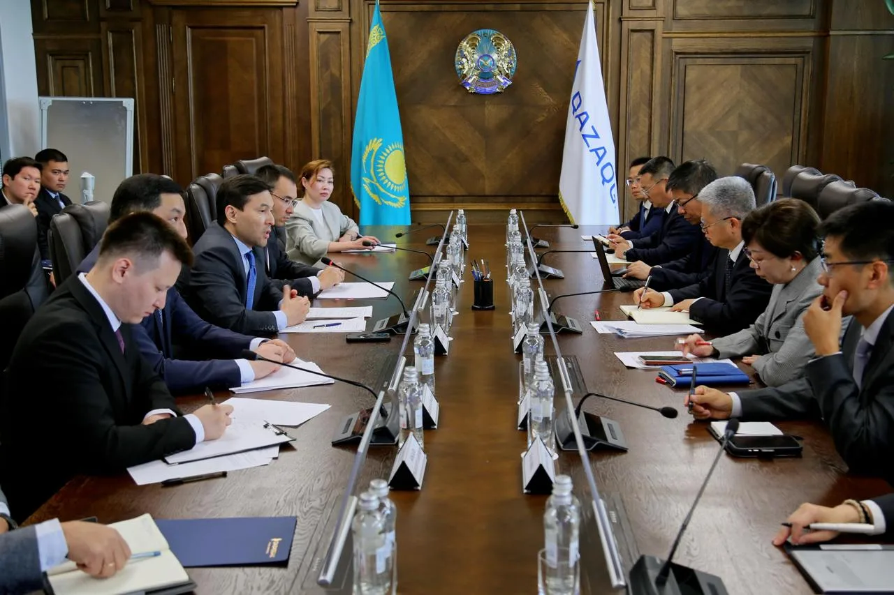 QazaqGaz and China's TAPline Strengthen Cooperation on Gas Projects and Finance
