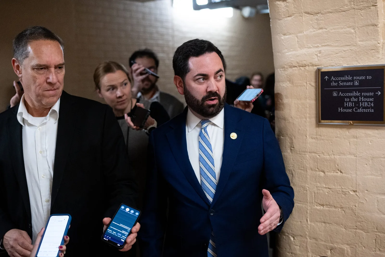 Republicans Use Budget Shortcut to Fund ICE Without Democratic Input