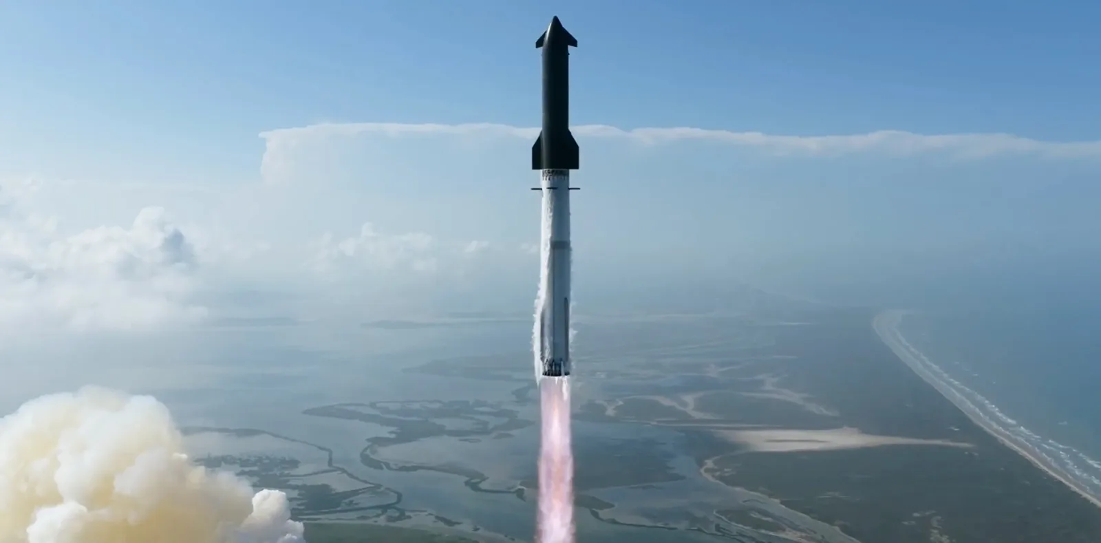 SpaceX Successfully Launches Starship Version 3 on First Test Flight