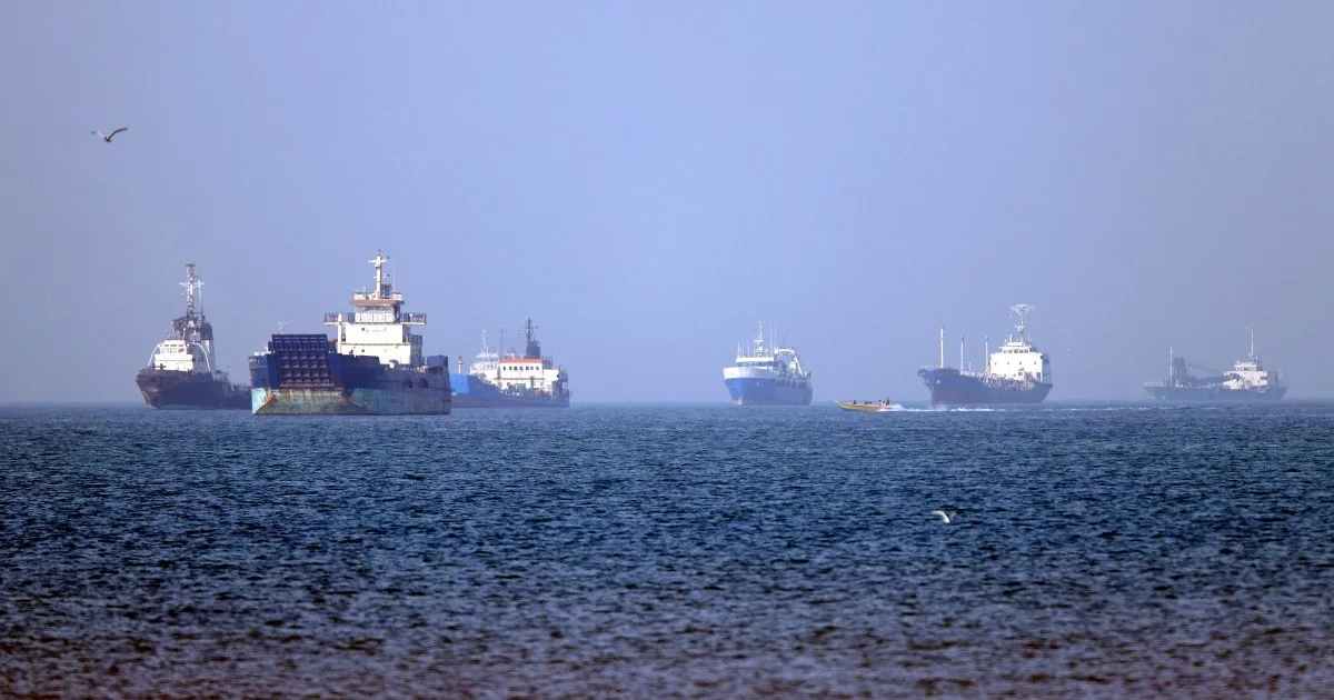 Stranded Seafarers Trapped Amid Ongoing US-Iran Maritime Conflict