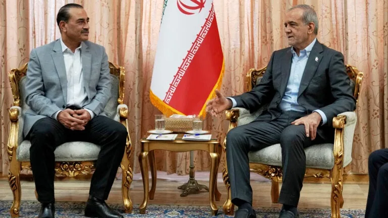 Trump Announces Near-Complete Deal on Iran and Strait of Hormuz Opening