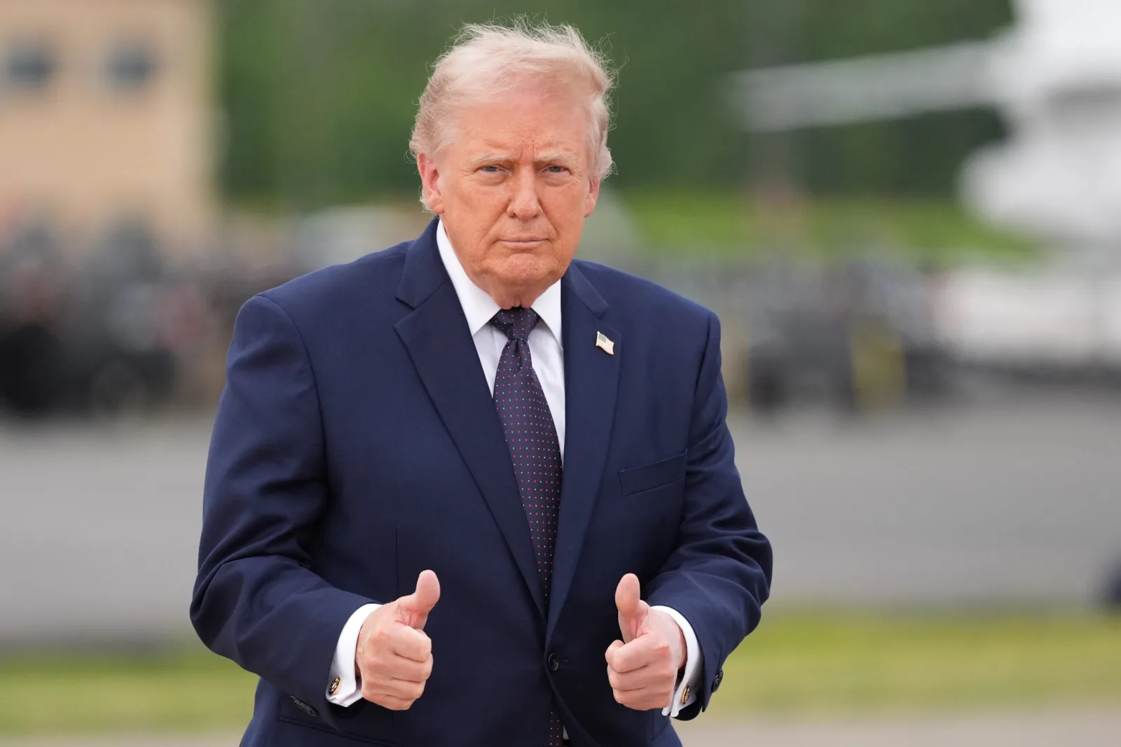 Trump Defends Iran Deal as Critics on the Right Voice Strong Opposition