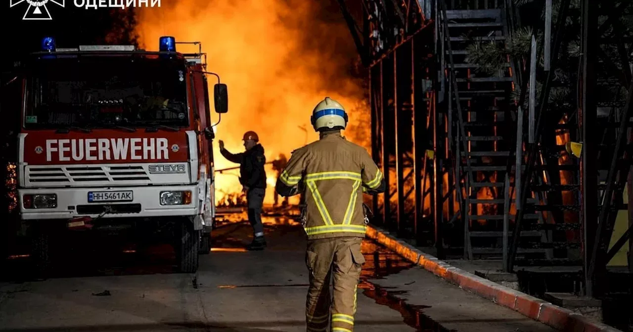 Ukraine Strikes Russian Oil Infrastructure and Shadow Fleet Tankers in Intensifying Campaign