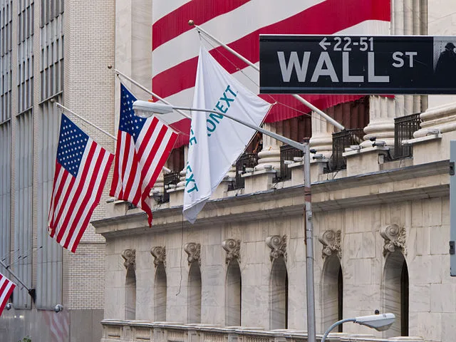 Wall Street Futures Rise Amid US-Iran Tensions and Renewed Confidence in AI Stocks