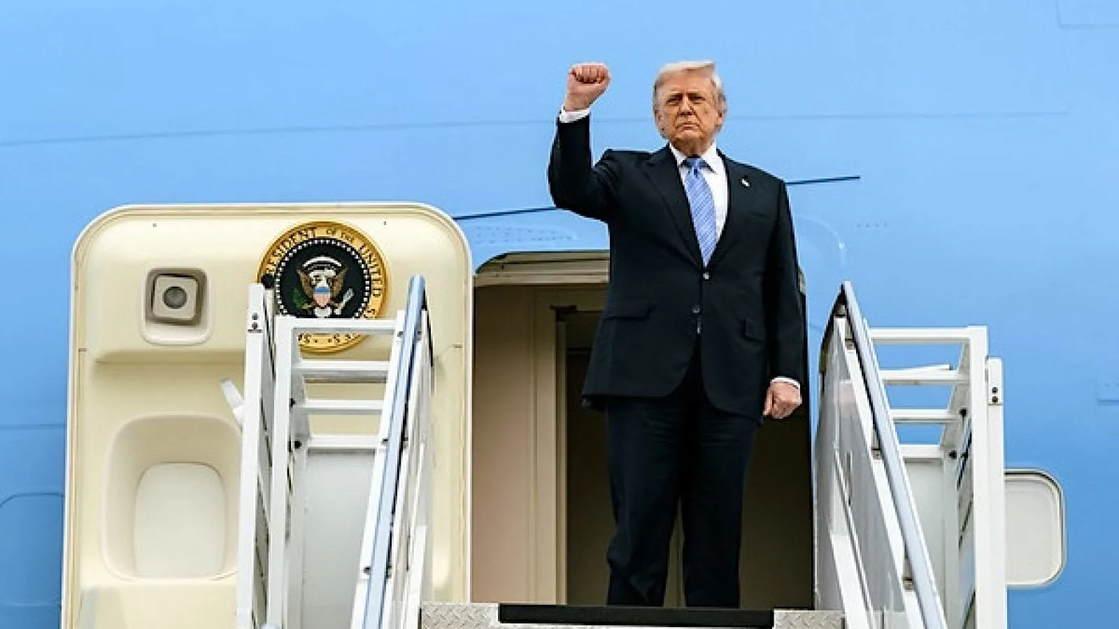 White House Fires Back at Mike Pompeo Over Iran Deal Criticism