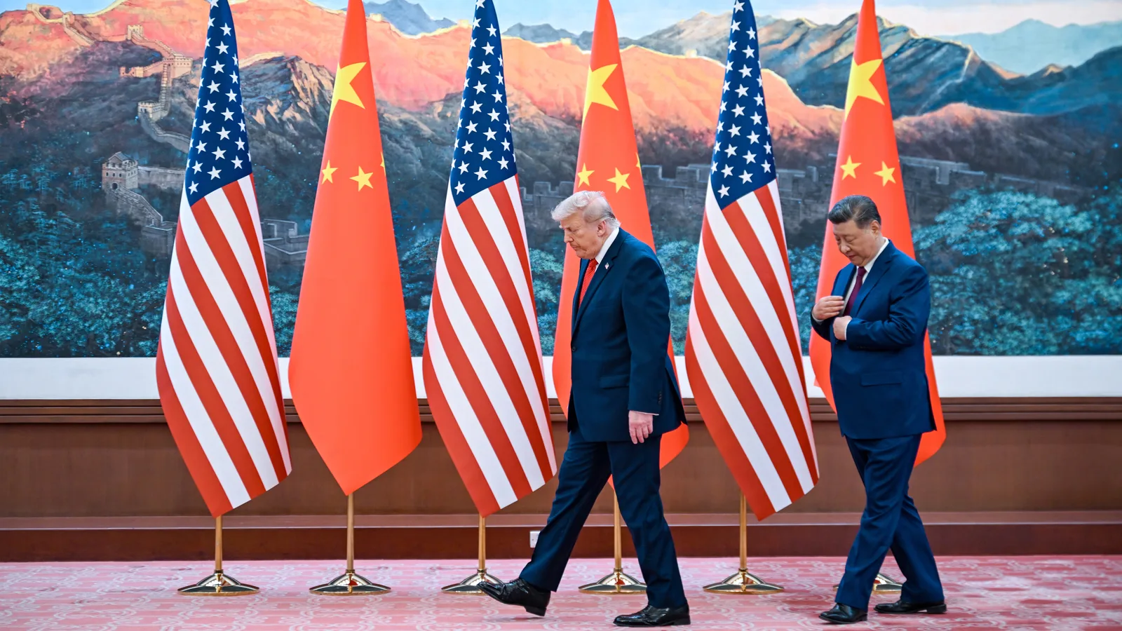 Xi Jinping Warns Trump That Taiwan Dispute Risks Escalating Into Conflict