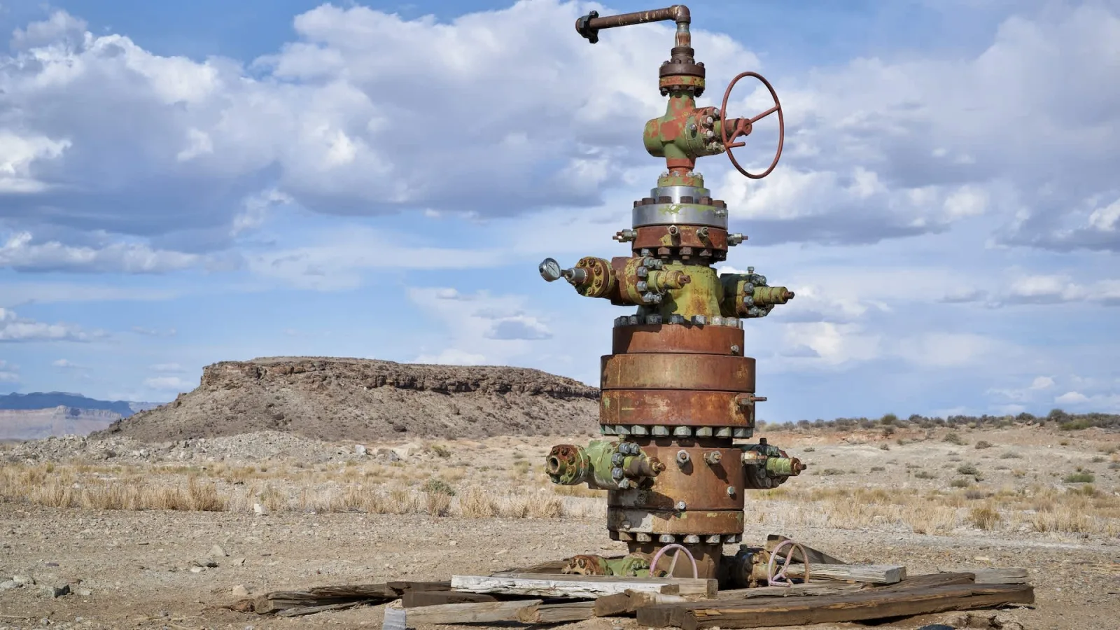 California’s Plan to Site AI Data Centers on Oil Fields Sparks Controversy