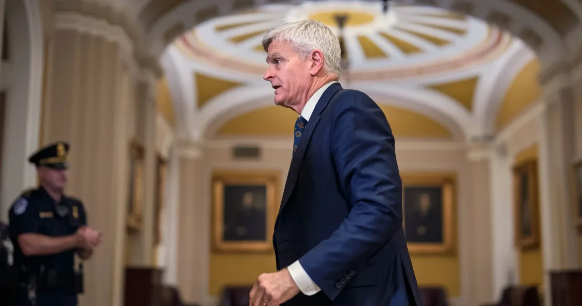 Cassidy Reverses Support on Iran War Powers After Closed-Door White House Briefing