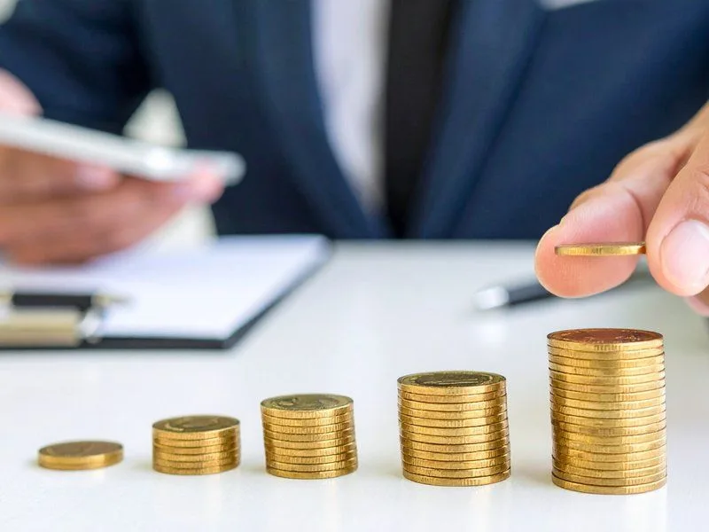 India's Current Account Deficit Projected to Widen amid Rising Oil Costs