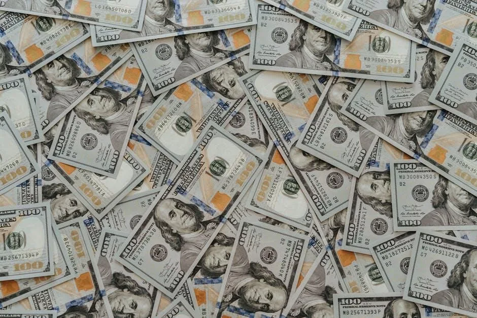 Inflation Drives More Households to Shift Toward Safe-Haven Investments