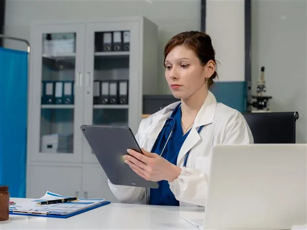 Medical Groups Establish Guidelines to Address AI Misuse in Healthcare