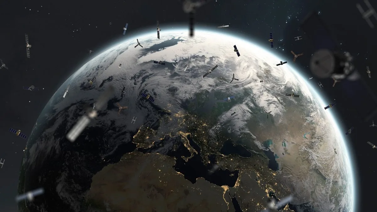 SpaceX’s Plan for Orbiting Data Centers Raises Concerns Over Growing Space Debris