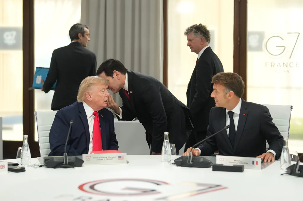 Trump Signals Return of Sanctions on Russian Oil as G7 Prioritizes Ukraine Conflict