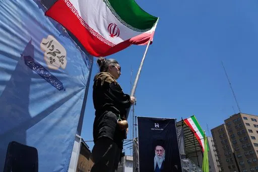 US-Iran Draft Agreement Proposes Uranium Dilution, Temporary Sanctions Waiver, and Strait Access
