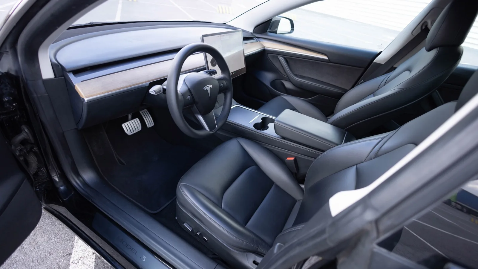 Li Auto Executive Identifies Tesla as Sole Leader in First-Tier Self-Driving Technology
