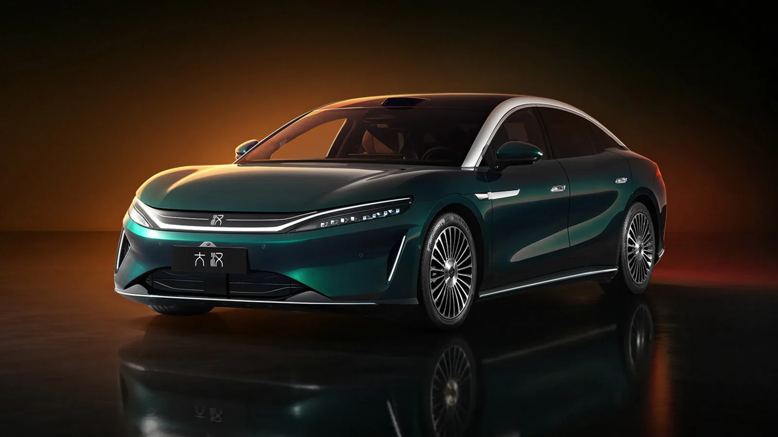 BYD launches Da Han EV pre-sales with up to 1,008 km range and advanced tech features