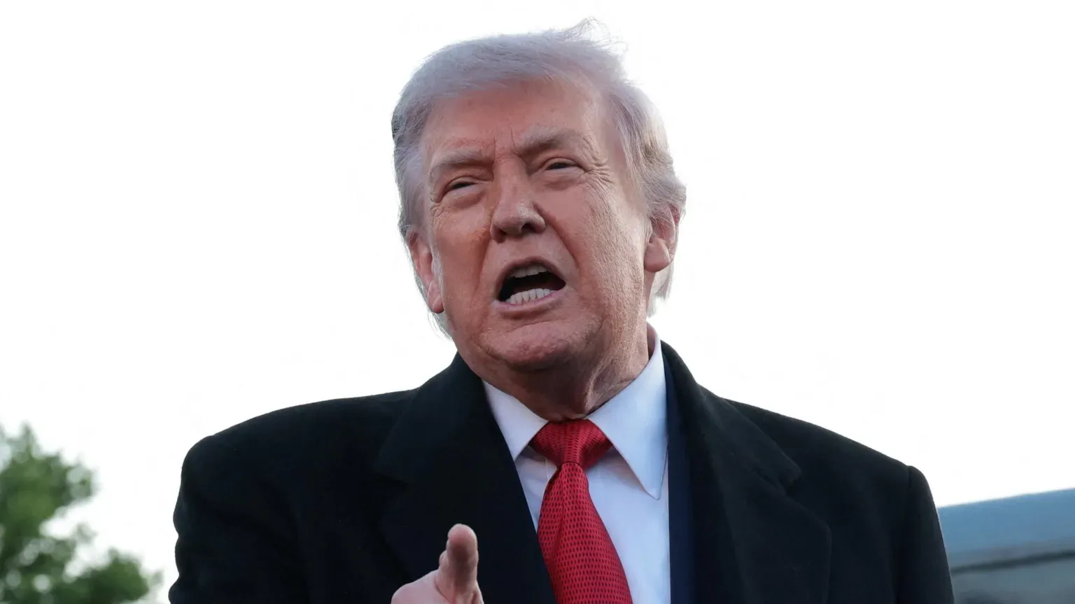 Trump Announces New Negotiations with Iran Following Canceled Strikes