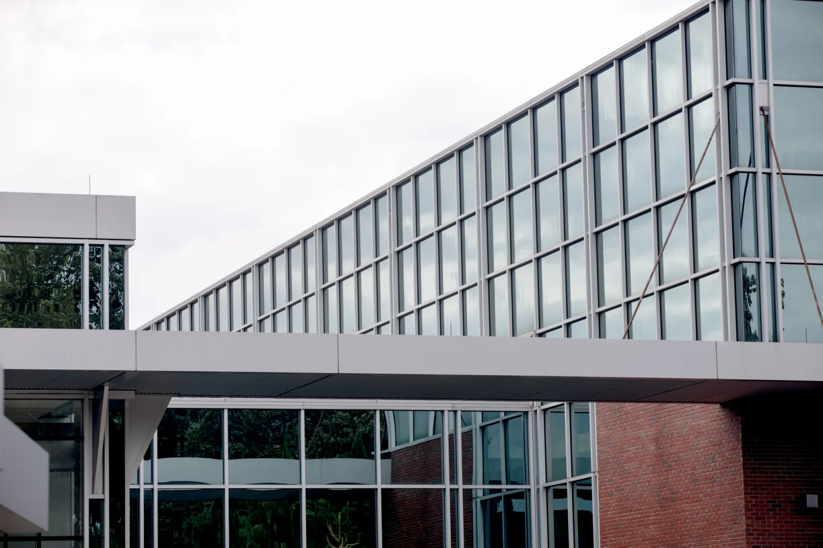 New England Halts Data Center Expansion Pending AI Regulatory Framework