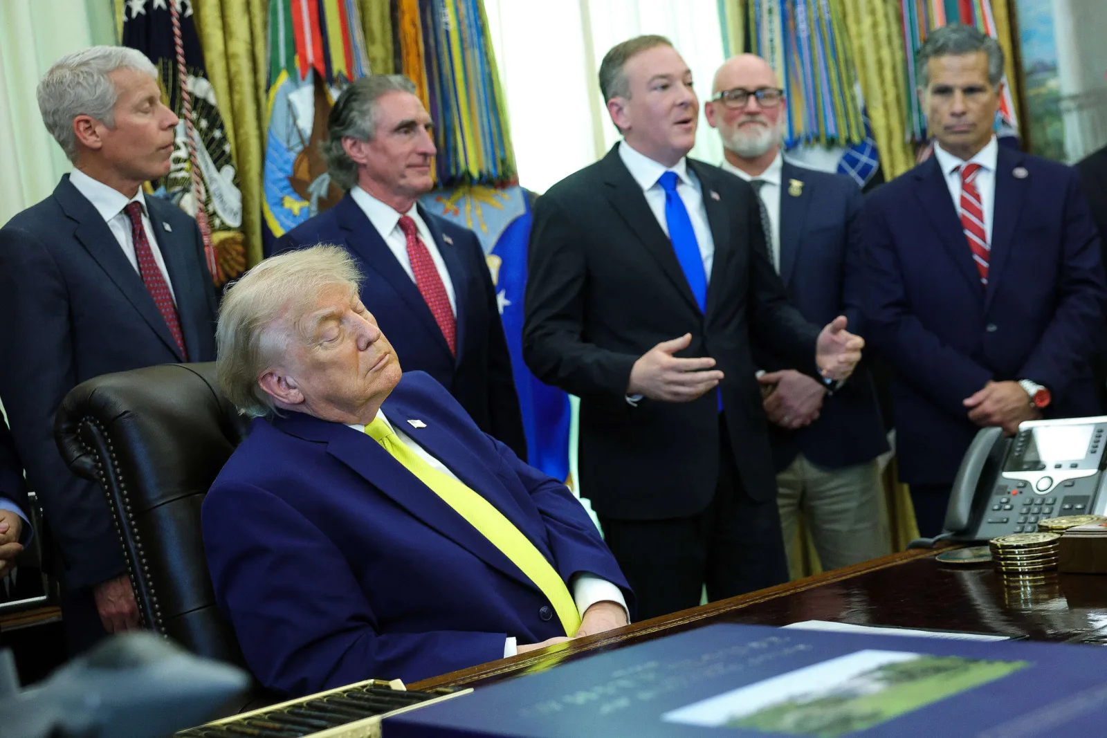 Trump Administration Rolls Back Carbon Emission Limits on Power Plants